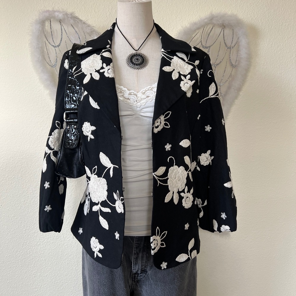 Whimsy Twee Black Floral Linen Blend Embroidered Blazer‎ Jacket Size 14